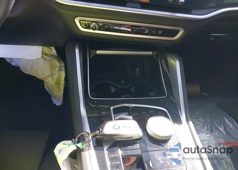 2025 BMW X6 xDrive40I from USA, damaged, VIN 5UX33EX0XS9Y40842